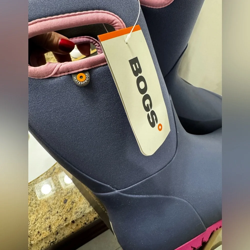 🥾🆕Bogs York Solid Waterproof Insulated Midcalf Rubber Boot Grape/Raisin, Size 5🥾